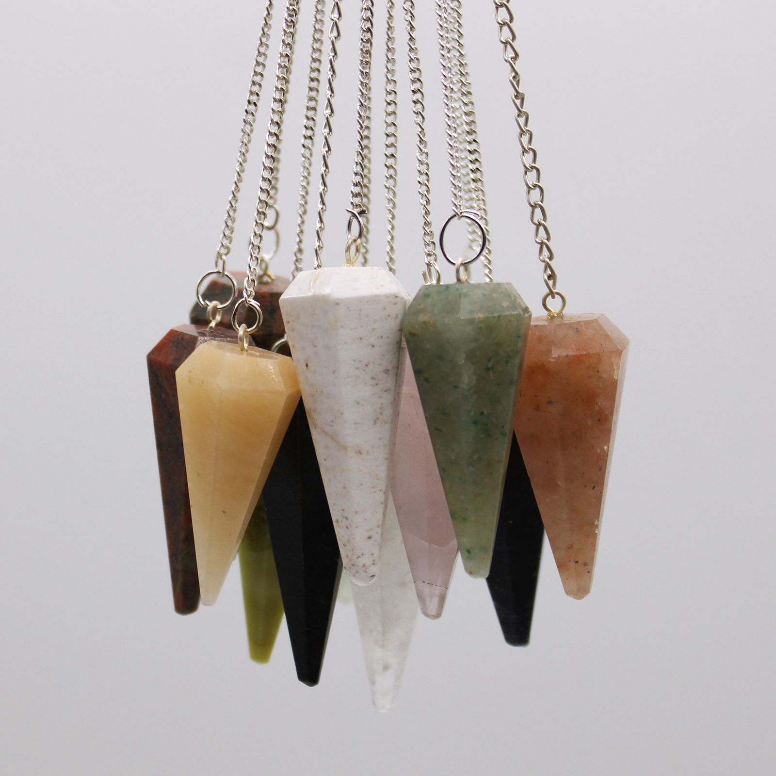 GemPierre Magic Pendule