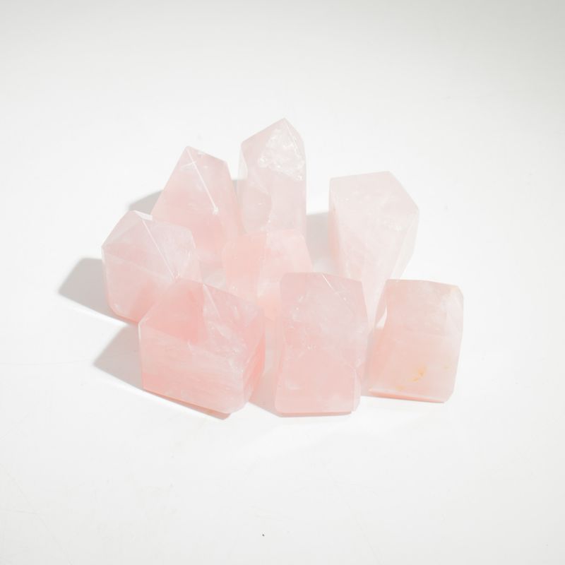 Pointes de Gemmes en Vrac d'environ 6 cm (0,5 kg) – Quartz Rose Indien (environ 8 pièces)