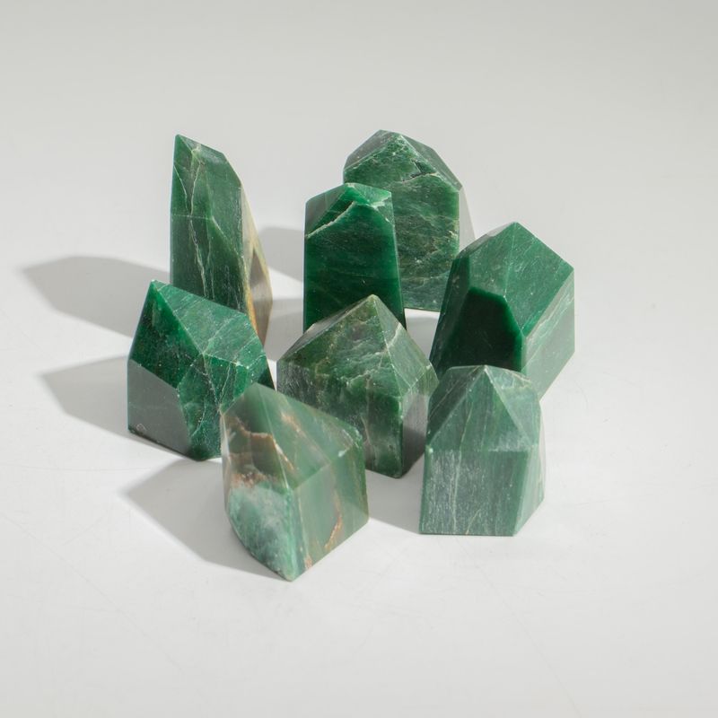 Pointes de Gemmes en Vrac d'environ 6 cm (0.5KG) - Jade Indien (environ 8 pièces)