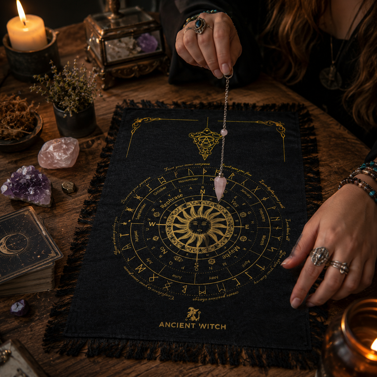 Tapis de Divination pour Pendule – Sorcière Ancienne