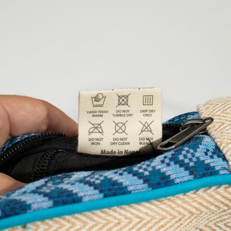 Sac à dos Kathmandu de taille moyenne - Dhaka Design (30 x 21 x 9 cm)