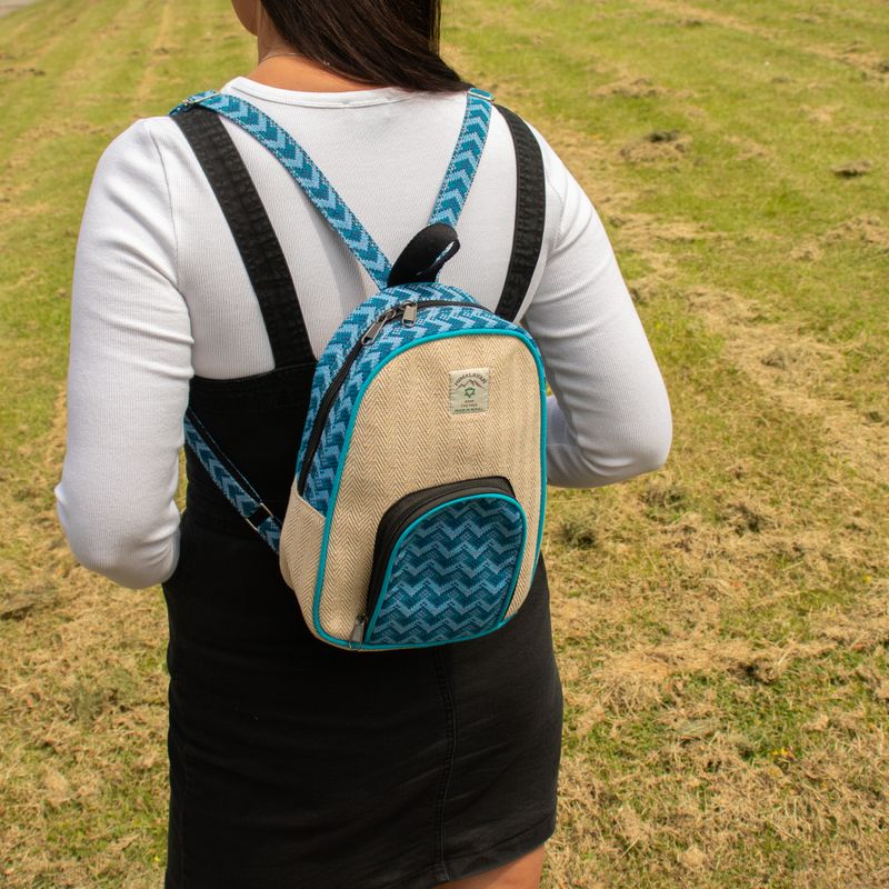 Sac à dos Kathmandu de taille moyenne - Dhaka Design (30 x 21 x 9 cm)