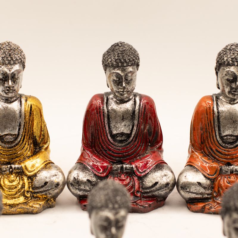 Mini Bouddha argenté (couleurs variées)