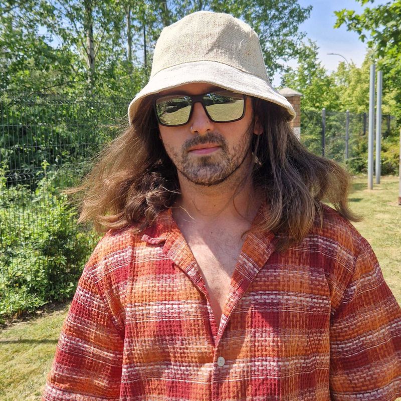 Chapeau boho de festival patché en chanvre et coton - naturel