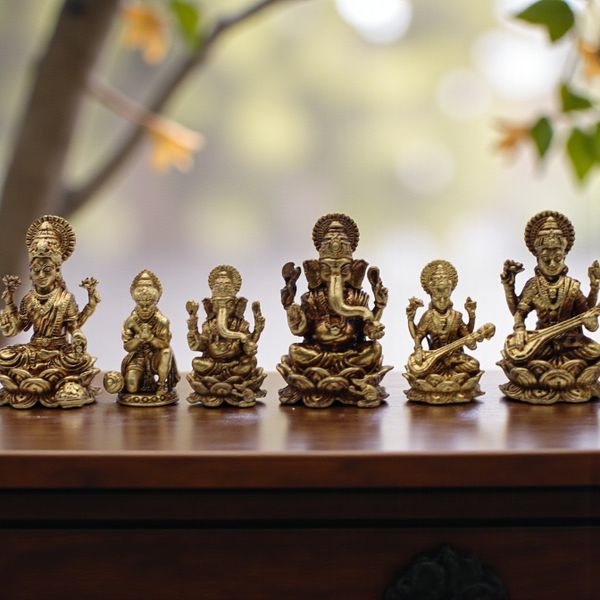 Dieux Miniatures En Laiton