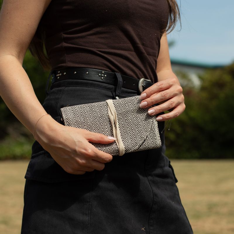 Pochette en chanvre pour téléphone / tabac / Anything Wrap (assortie)