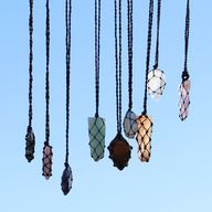 Collier à pendentif en pierre précieuse Starter