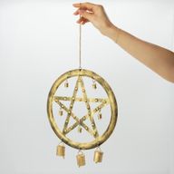 Carillons indiens - Pentagramme en fer avec des cloches de vache - 25×49 cm