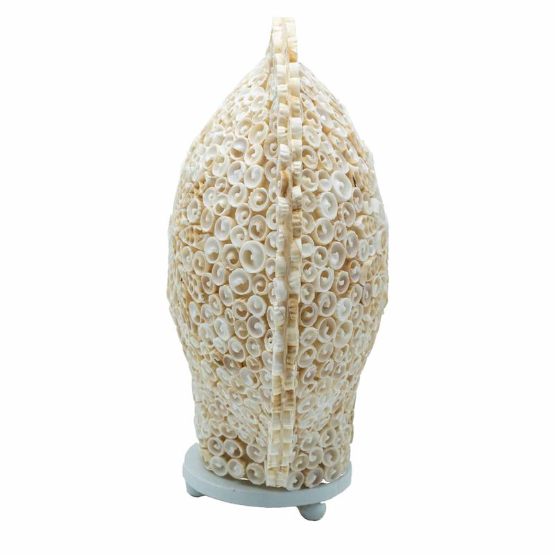 Lampe bohème en coquillage – coquille d'art taillée – grand rond – 30 cm