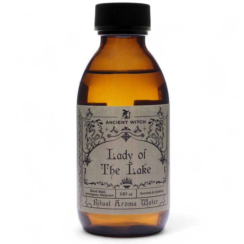 Eau rituelle ancienne de sorcière - La Dame du Lac