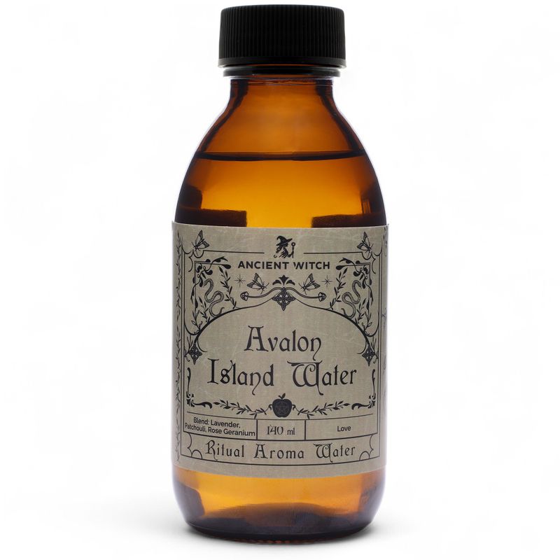 Eau rituelle de sorcière antique - Île d'Avalon