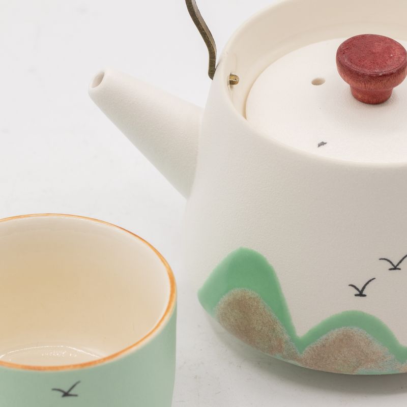 Mille milles - service à thé - quatre tasses - tissu cérémoniel et poignée en bambou