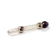 Baguette prismale céleste - Sphère cristalline mobile en améthyste sur tige de quartz - 12 cm