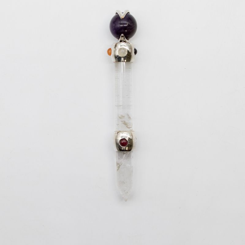 Baguette prismale céleste - Sphère cristalline mobile en améthyste sur tige de quartz - 12 cm