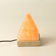 Lampe de sel USB en forme de pyramide - 9 cm (1 pièce)