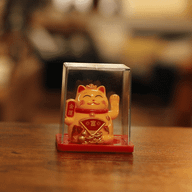 Mini chat porte-bonheur fonctionnant à l'énergie solaire dans une boîte - Jaune