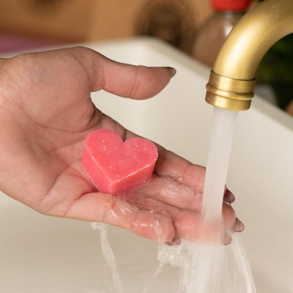 Coeur de Savon (appox 100) Rose Sauvage