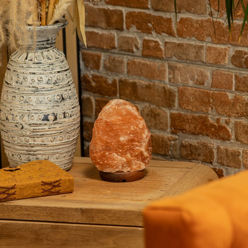 Lampe en sel naturel de qualité - et socle d'environ 2 à 3 kg