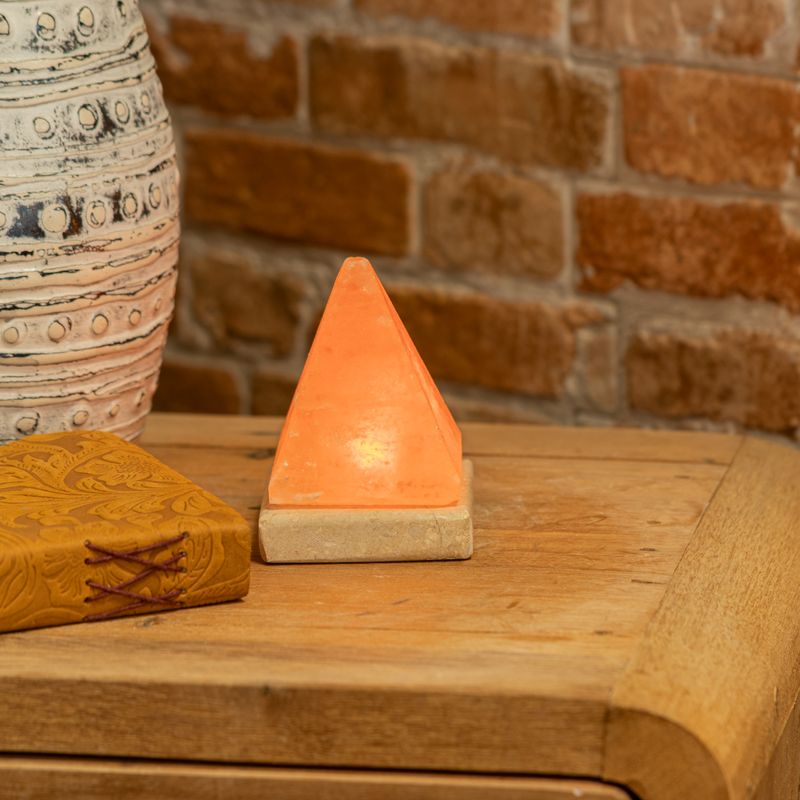 Lampe de sel pyramidale USB de qualité - 9 cm (1 pièce)