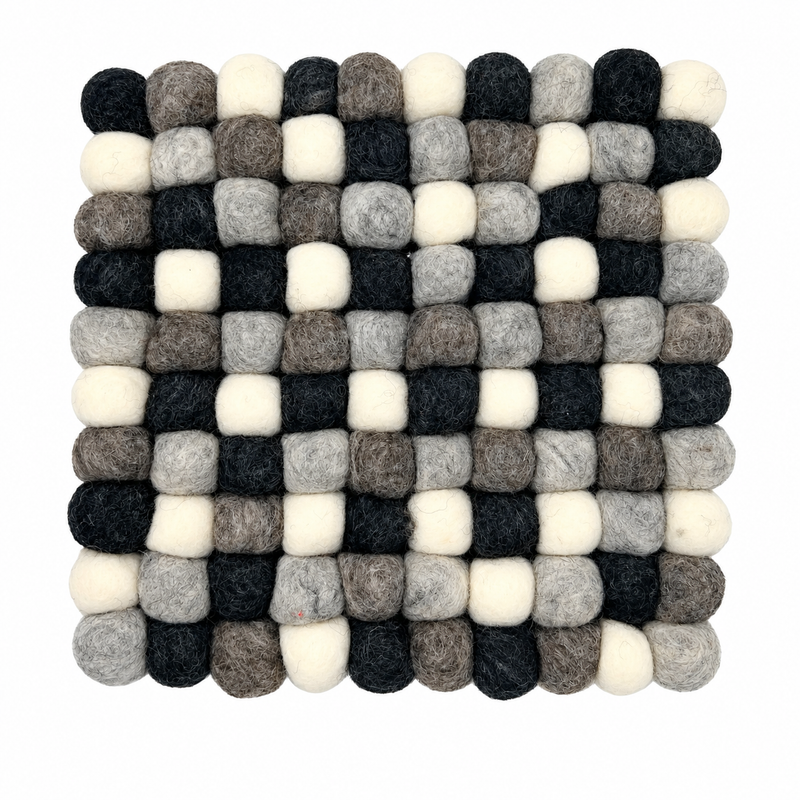 Set de table carré en boules de feutre - 20 cm couleur gris multi