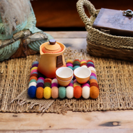 Set de table carré en boules de feutre - 20 cm multicolore