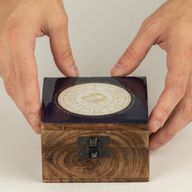 Petite boîte émaillée - Verseau