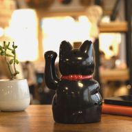 Chat Porte-Bonheur (Maneki Neko) Noir - 15 cm