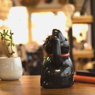 Chat Porte-Bonheur (Maneki Neko) Noir - 15 cm