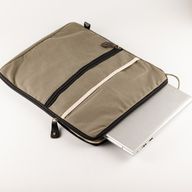 Grande pochette pour ordinateur portable en toile – Olive