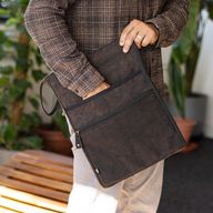 Grande pochette pour ordinateur portable délavée – Anthracite