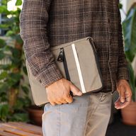 Pochette pour tablette en toile – Olive