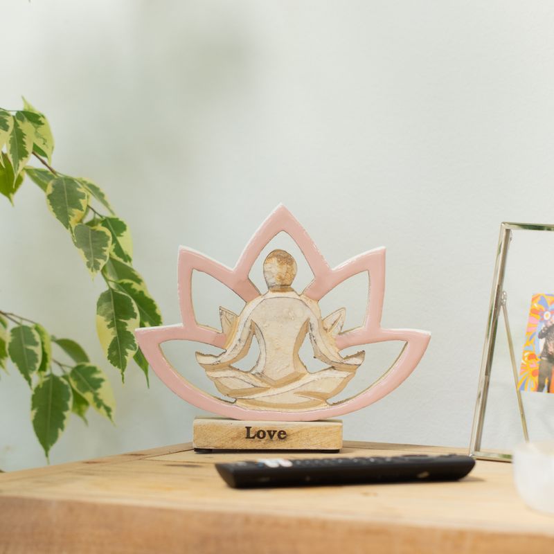 Statuette Yoga en Bois – Fleur de Lotus – Vieux Rose – Amour