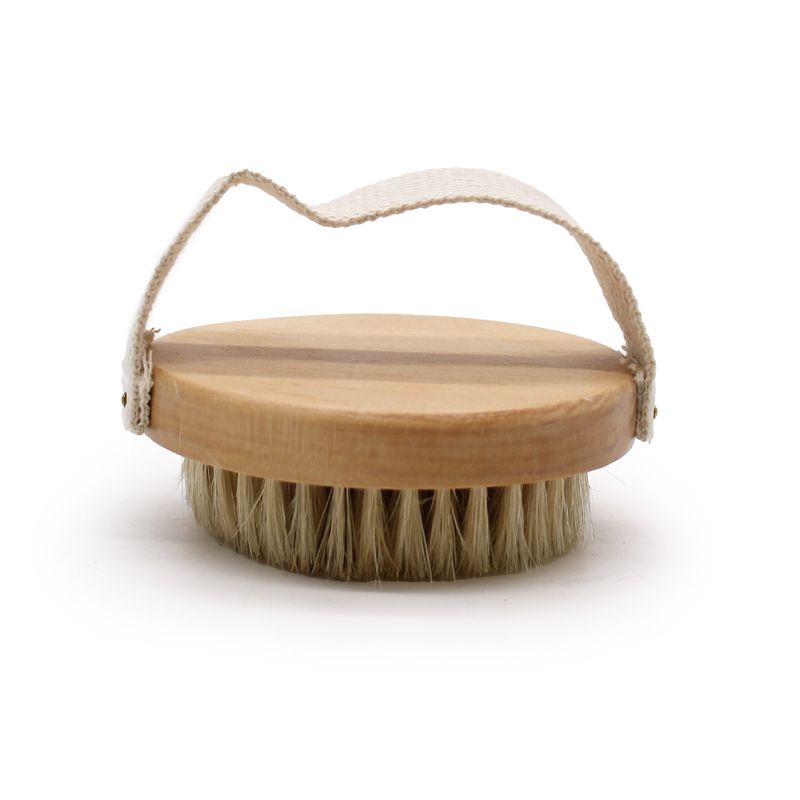 Brosse gommage corporel prise en main
