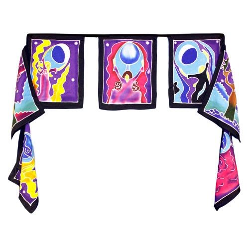 Tentures murales cirées Batik de Bali 7 drapeaux - Déesse de la Lune 7x(32x23cm)