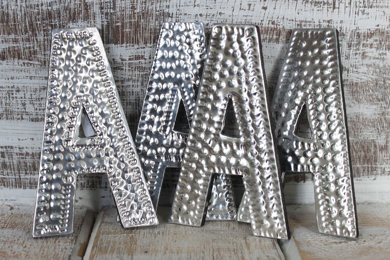 Petites Lettres en Aluminium – A