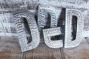 Petites Lettres en Aluminium – D