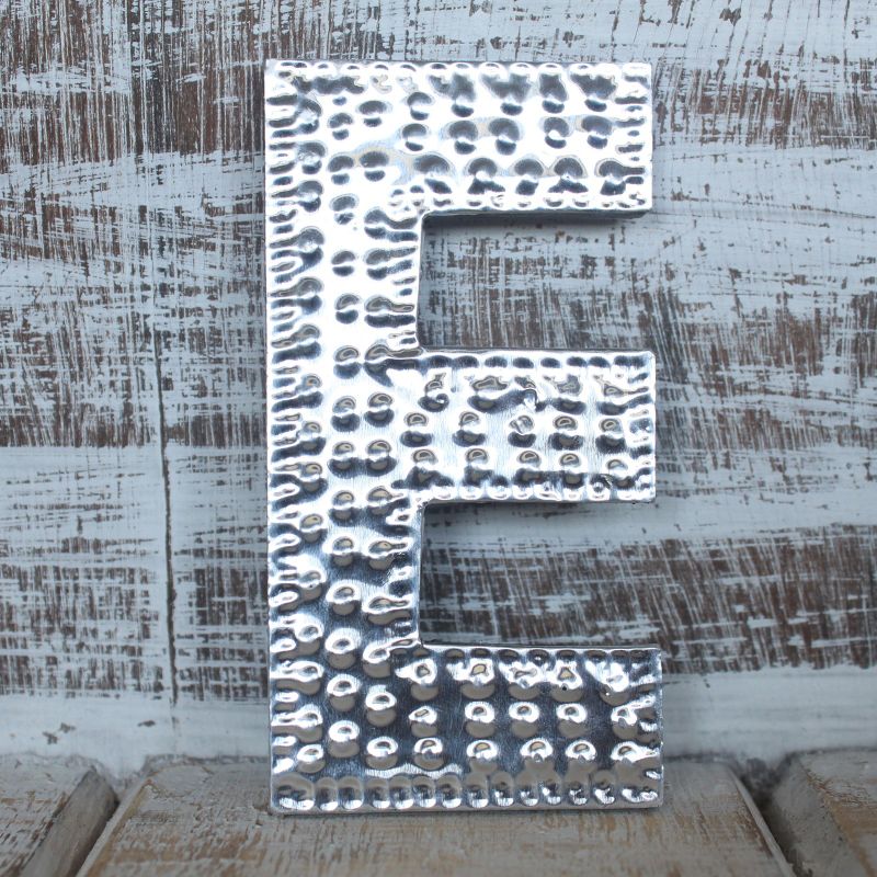 Petites Lettres en Aluminium – E
