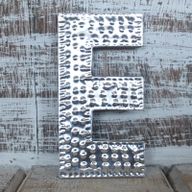 Petites Lettres en Aluminium – E