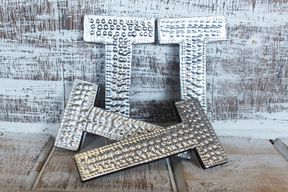 Petites Lettres en Aluminium - T