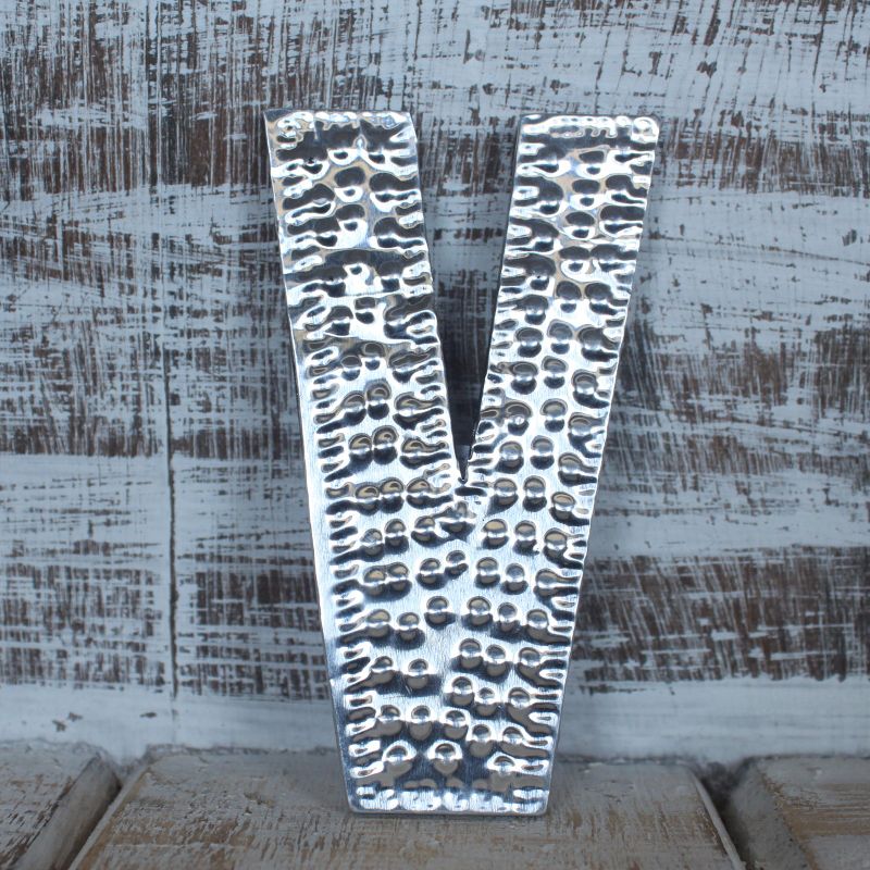 Petites Lettres en Aluminium - V
