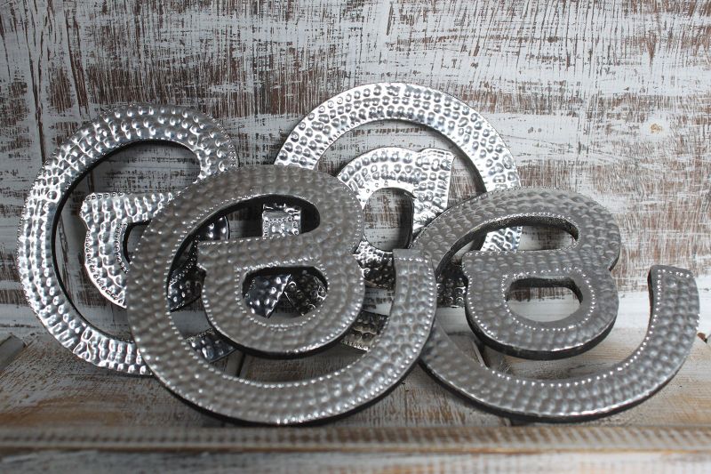 Petites Lettres en Aluminium – @