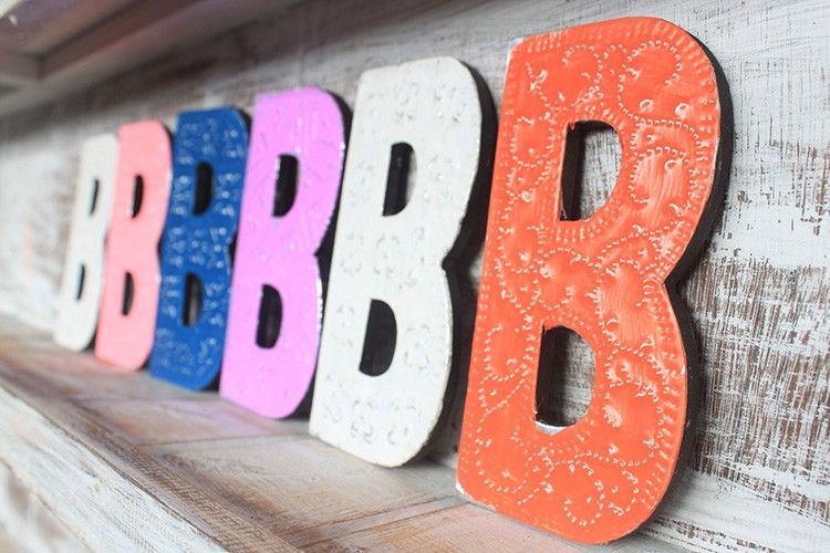 Lettres multi couleurs - Couleurs assorties -Lettre "B" - 15cm