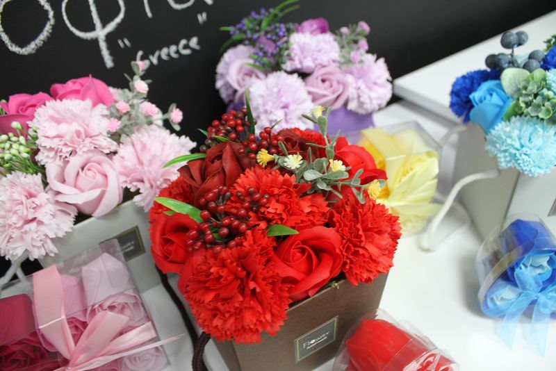 Bouquet de Fleurs de Bain - Roses et oeillets Rose