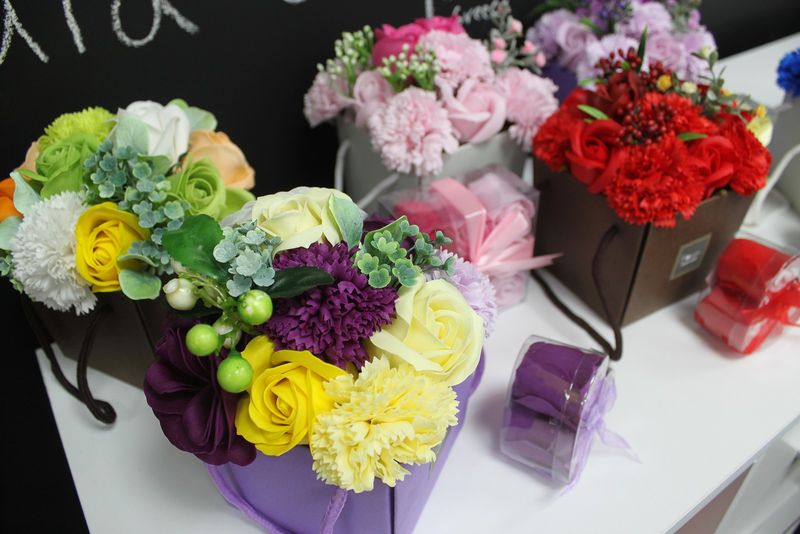 Bouquet de Fleurs de Bain - Roses et oeillets Rose