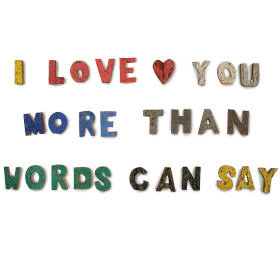 28x Lettres d\'écorce rustiques de couleur - Je t\'aime plus que les mots ne peuvent le dire..