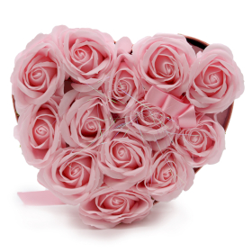 Bouquet Cadeau Fleur de Savon - 13 Roses Roses - Coeur