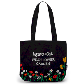 Tote Bag en Coton Noir – Broderie Jardin de Fleurs Sauvages (Fleurs Rouges)