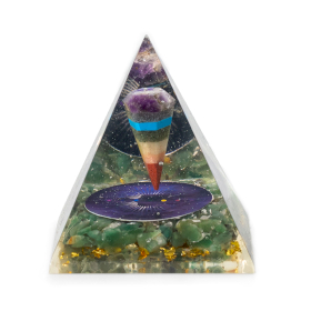 Pyramide d’Orgonite Moyenne 7 x 6 cm – Pendule – Pépites d’Aventurine Verte